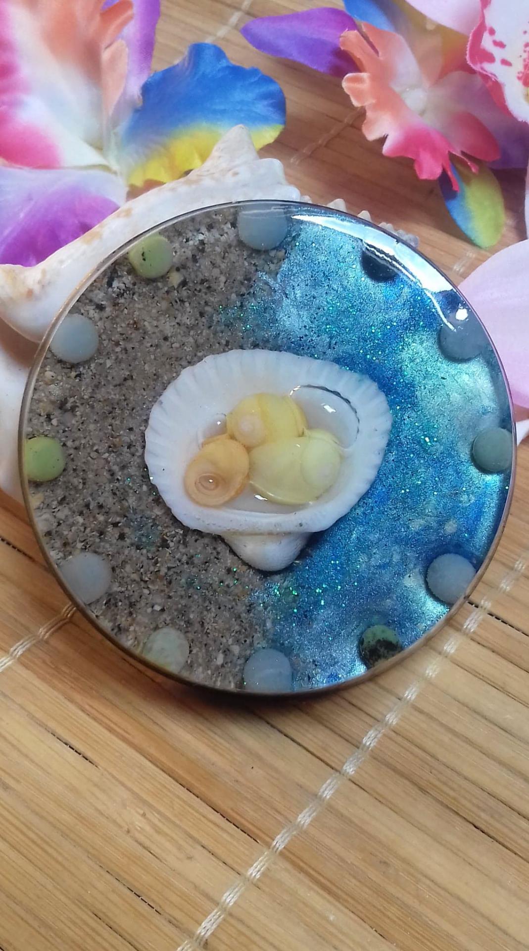 Orgonite à poser ' Sweet Vahine '.