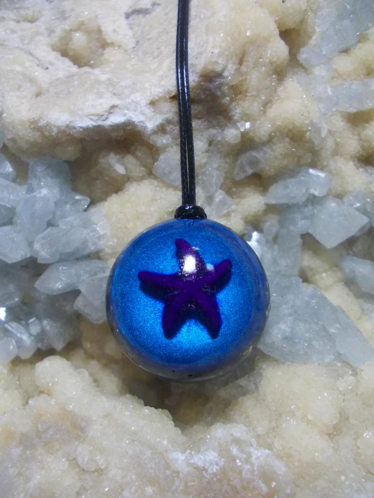 Orgonite pendentif ' Starfish Blue Night '
