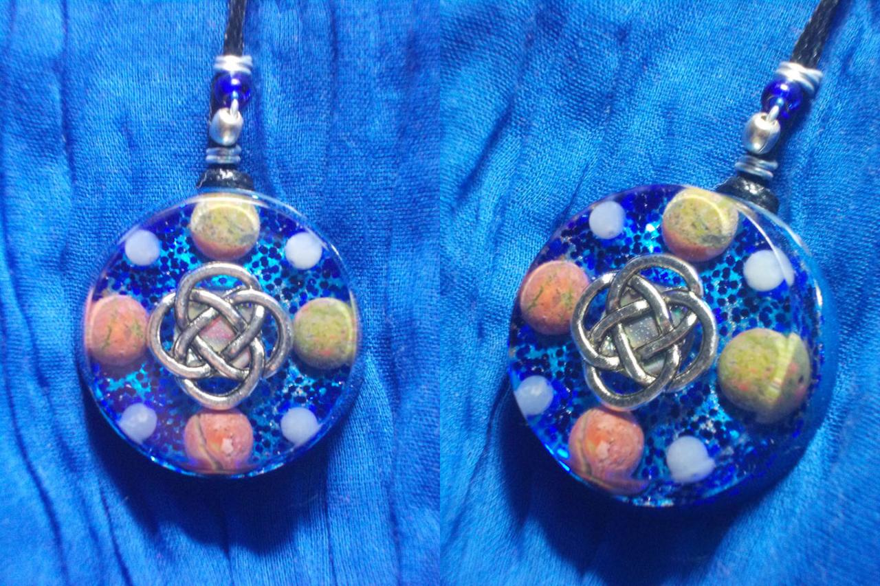 Irish Blue knot ' mini'